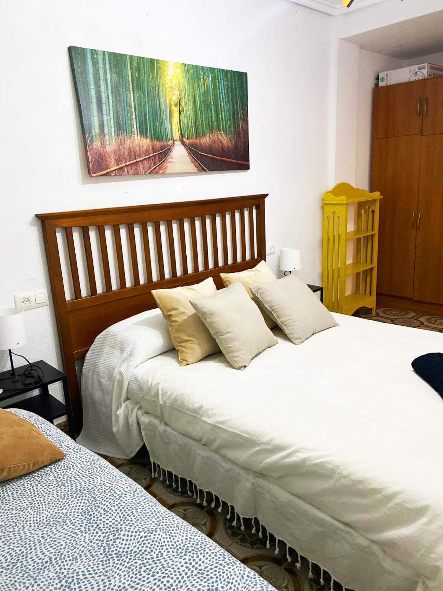 Valencia Well Located Shared Apartment Exterior foto